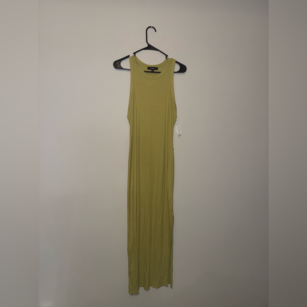 Lulu’s Olive Green ribbed maxi Dress